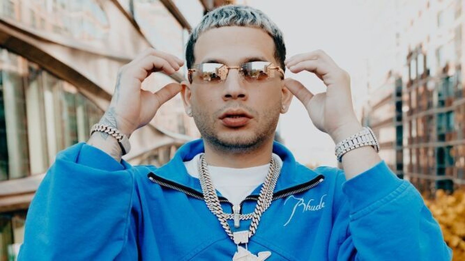 El músico Dei V estará en el festival Puro Latino El Puerto.