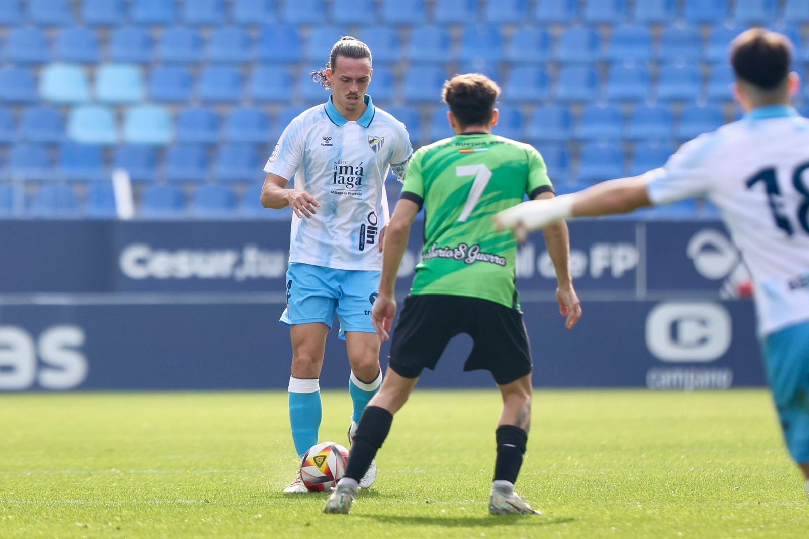 El Atlético Malagueño salva un punto ante el Huétor Vega