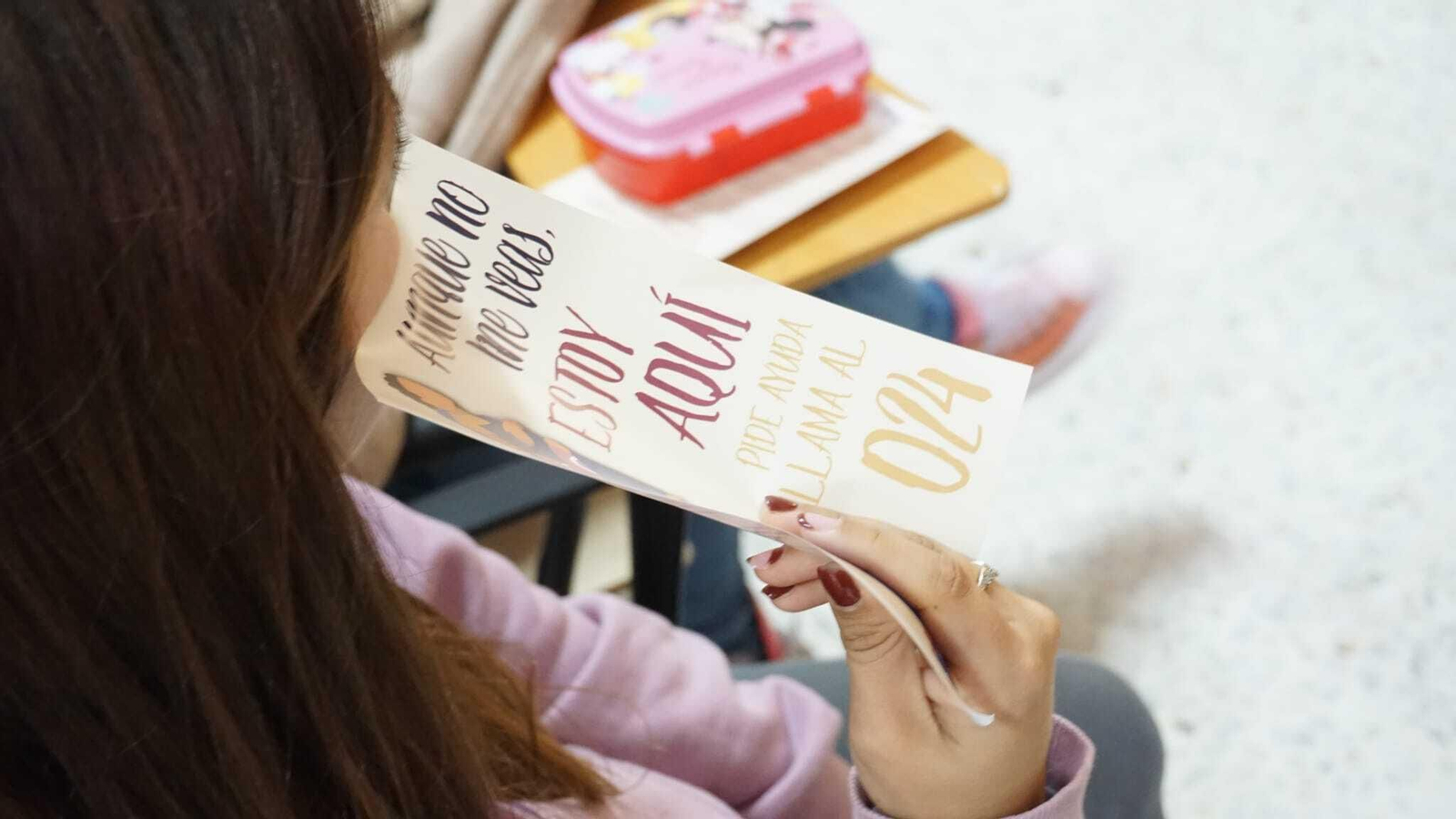 Folleto informativo repartido a los alumnos.