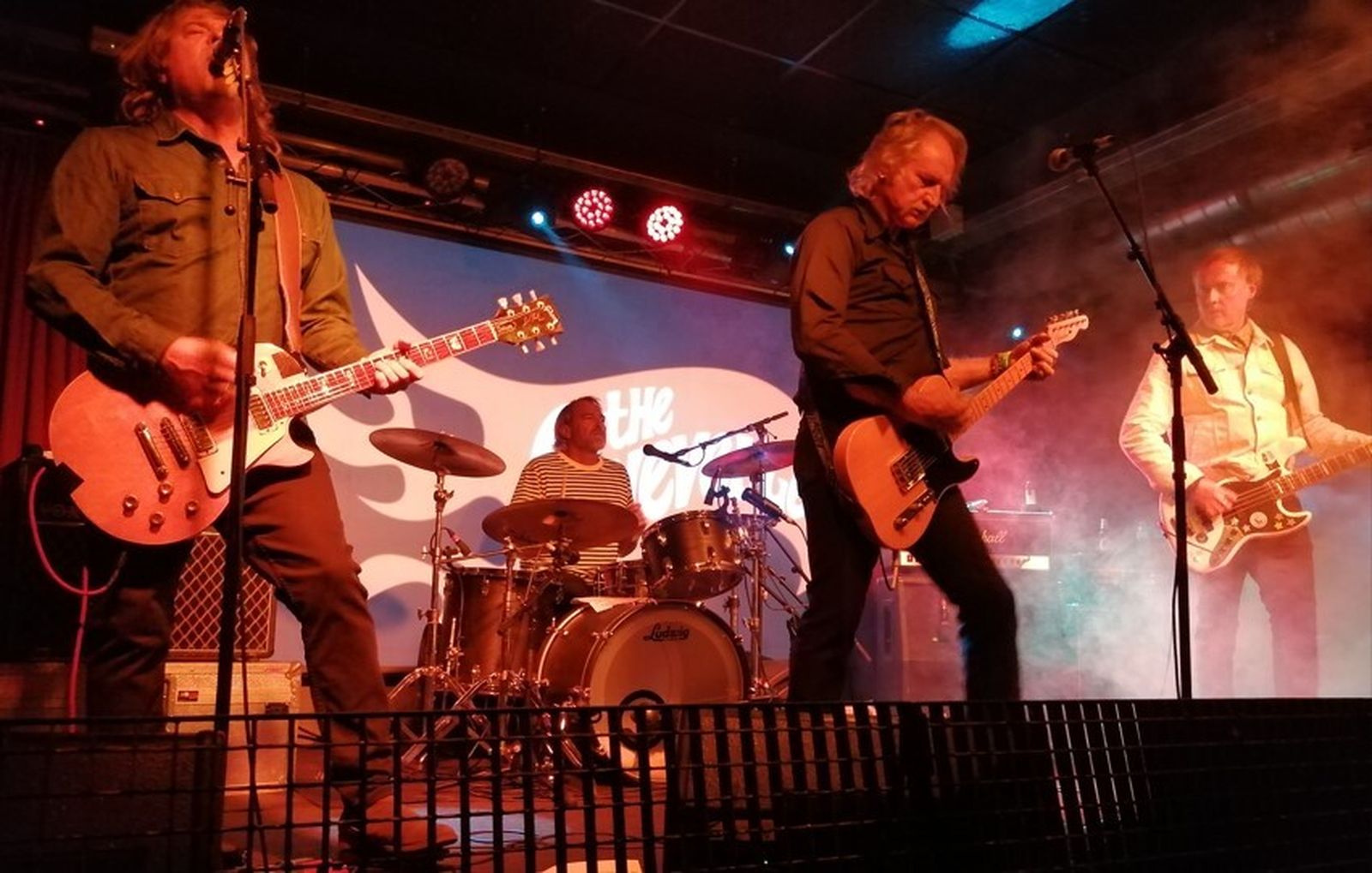 The Chevelles en la Sala X