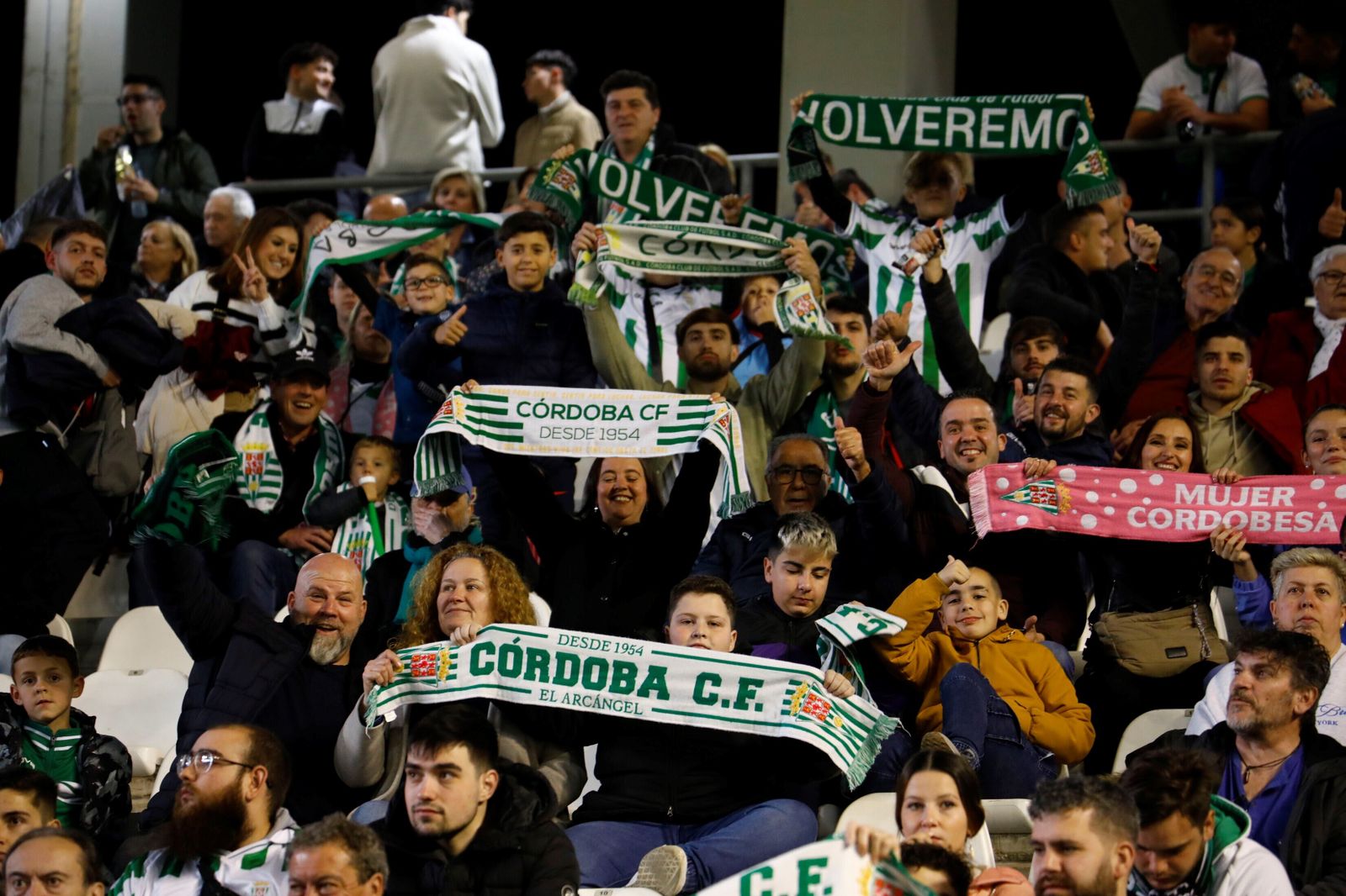 Las mejores fotos del ambiente en El Arcángel para el Córdoba CF - Real Murcia