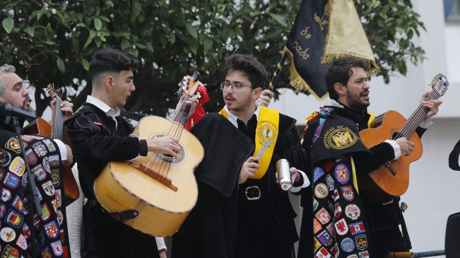 Las fotos del Pasacalles de Tunas en La Línea