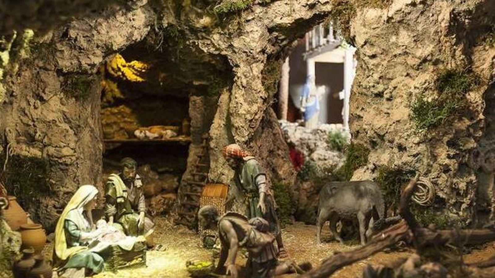 Figuras de un Belén.