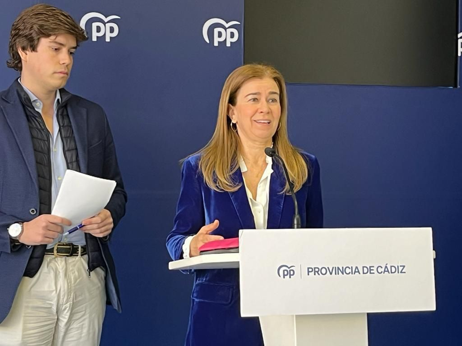 La senadora Teresa Ruiz Sillero y el diputado nacional Miguel Sastre.