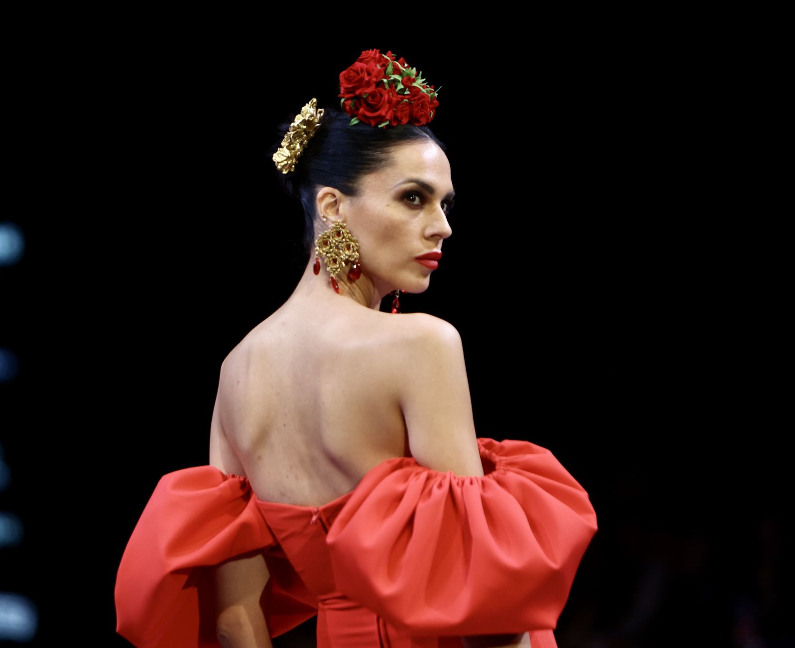 Desfile de Rosa Pedroche en SIMOF, todas las fot