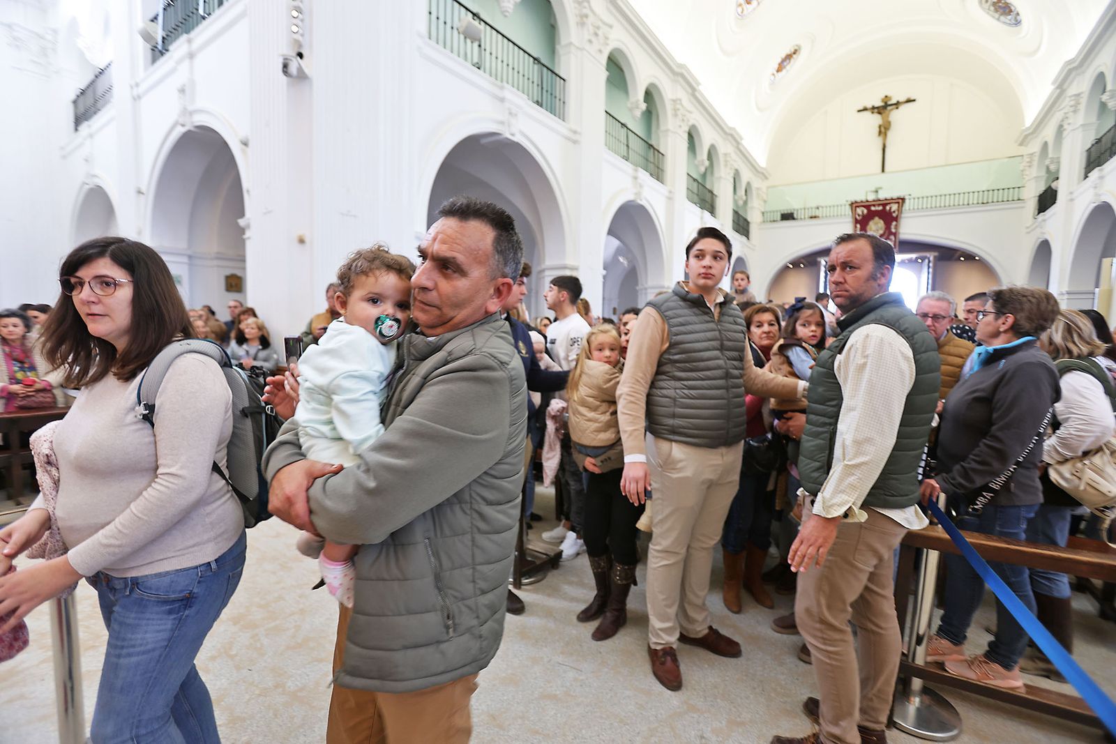 Candelaria 2024: Presentación de los niños ante la VIrgen del Rocío