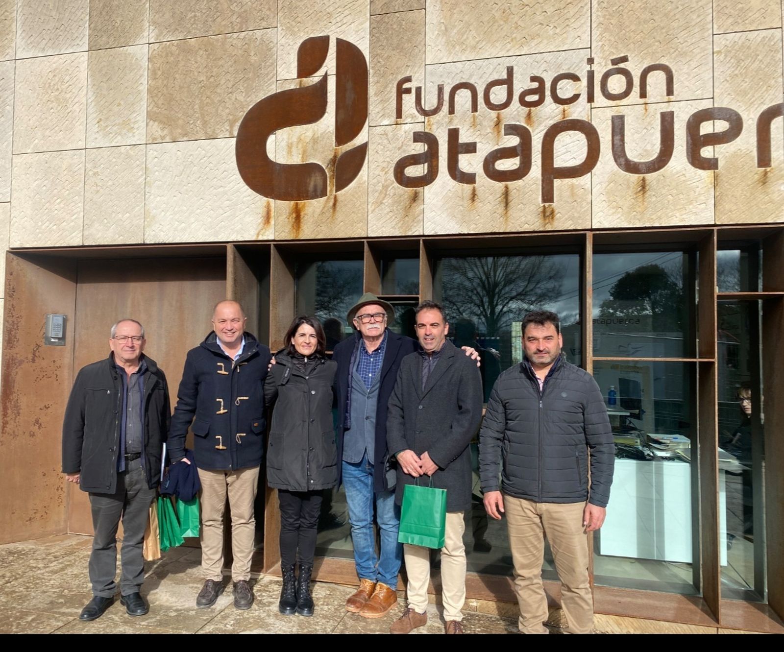 Delegación de Antas durante su visita a la Fundación Atapuerca.