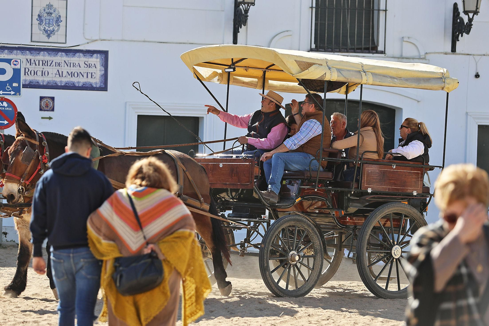 Imágenes del ambiente en la aldea del Rocío en la Candelaria 2024