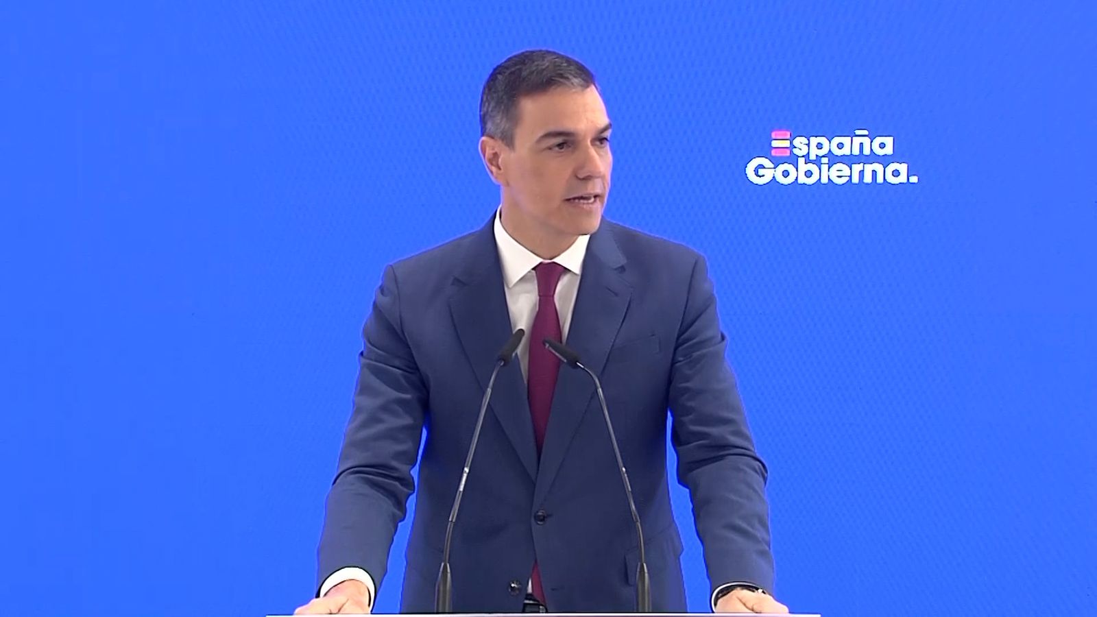 Sánchez anuncia una inversión en la ampliación de Barajas de 2.400 millones