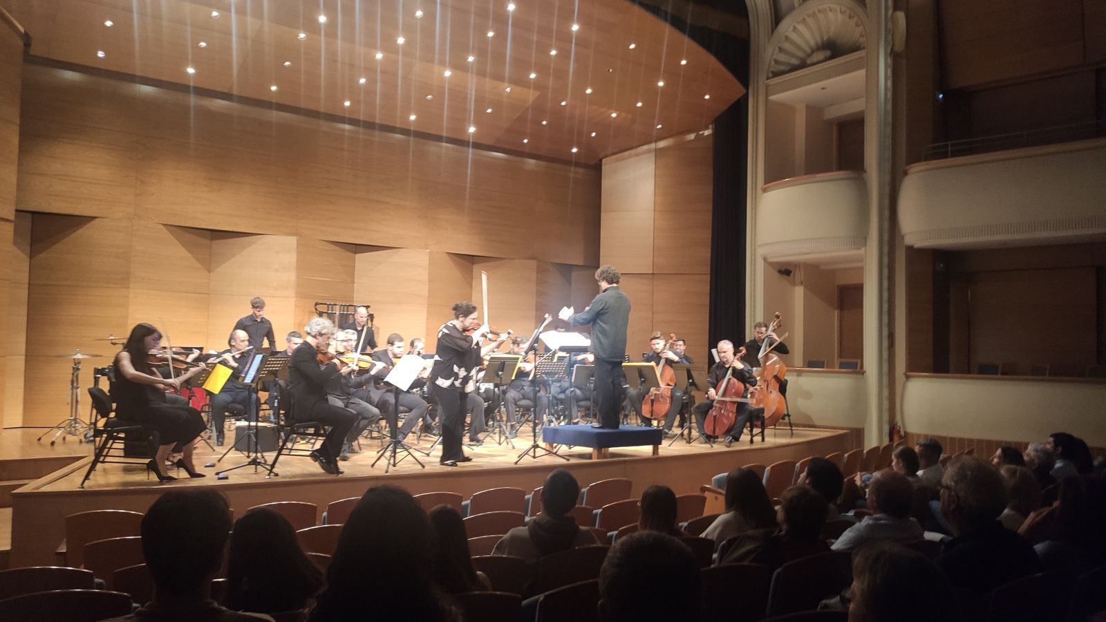Bozena Angelova y Zahir Ensemble en el Turina.