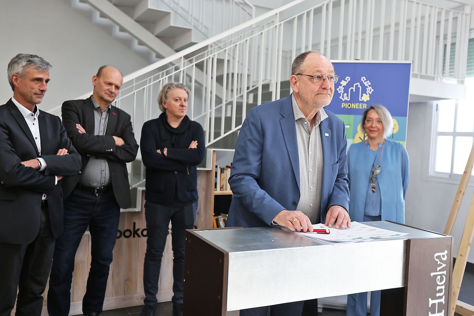 Imágenes de la firma de la Alianza Universitaria Europea PIONEER en Huelva