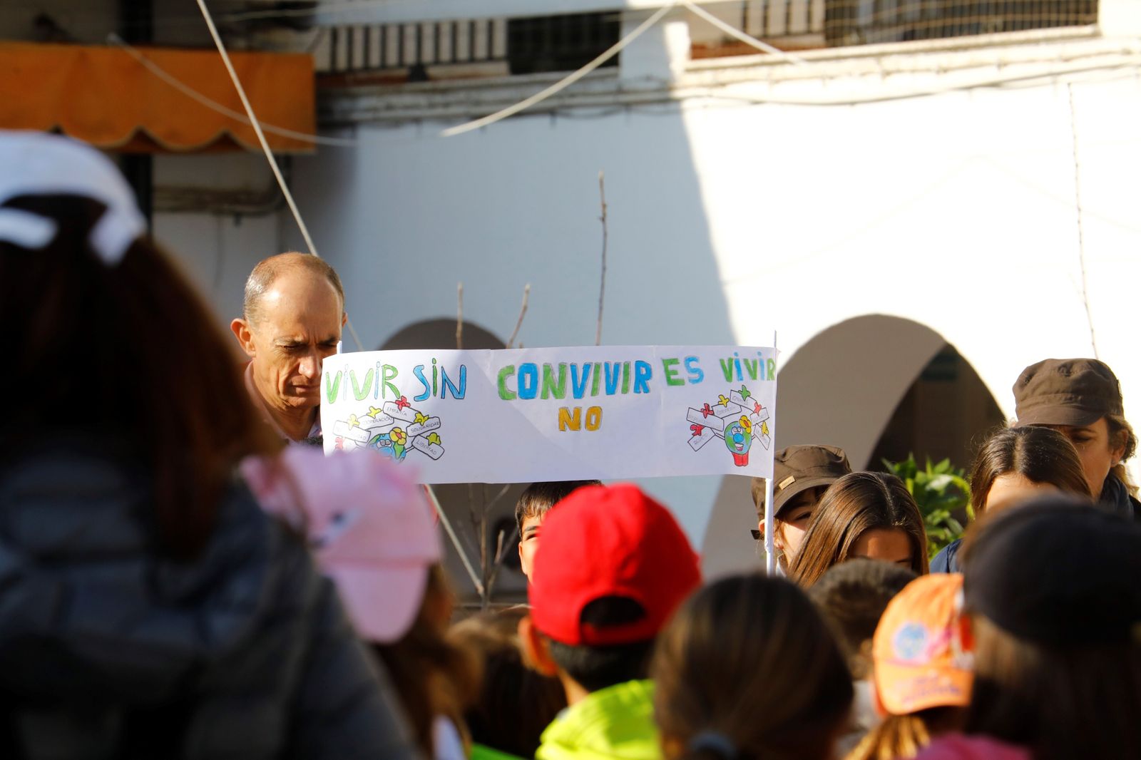 Los colegios de Córdoba celebran el Día de la Paz, en imágenes