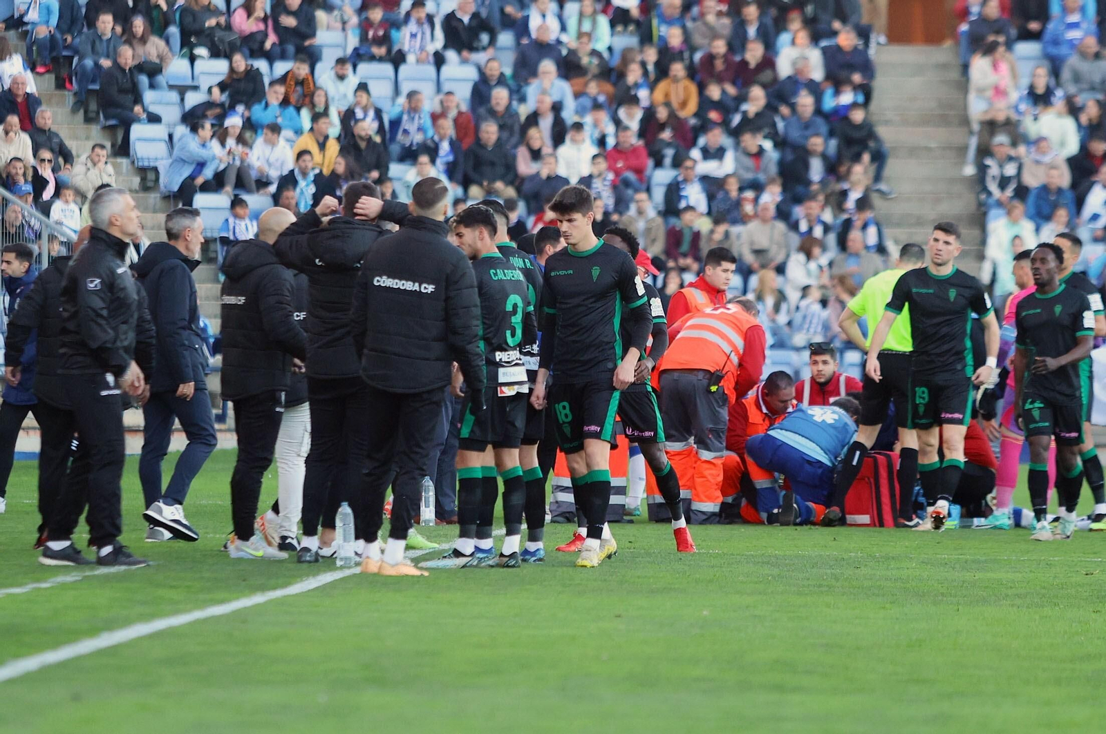 Las mejores fotos del ambiente en el Nuevo Colombino para el Recre - Córdoba CF