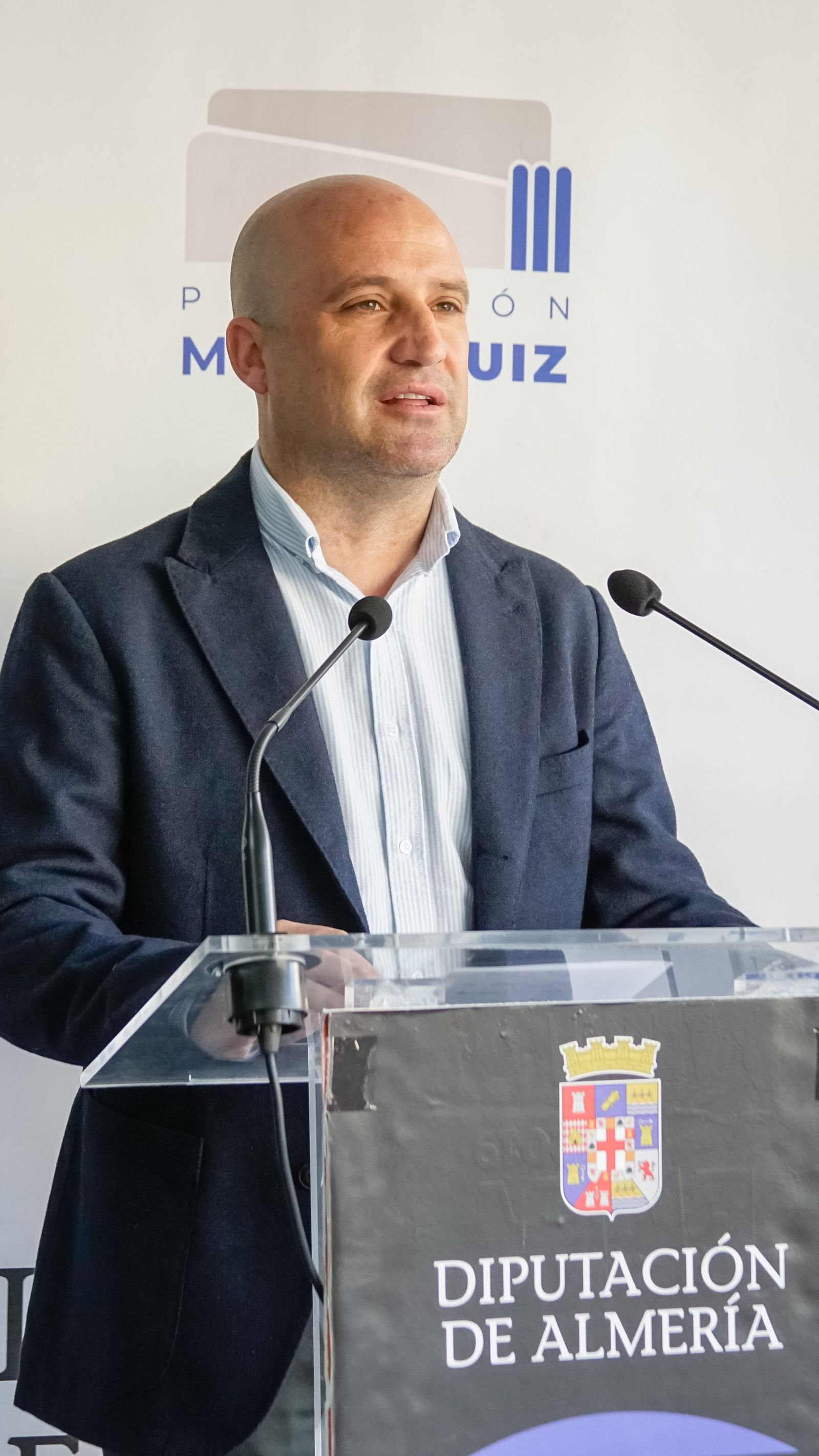 José Antonio García, vicepresidente de Diputación y el diputado de Deportes.