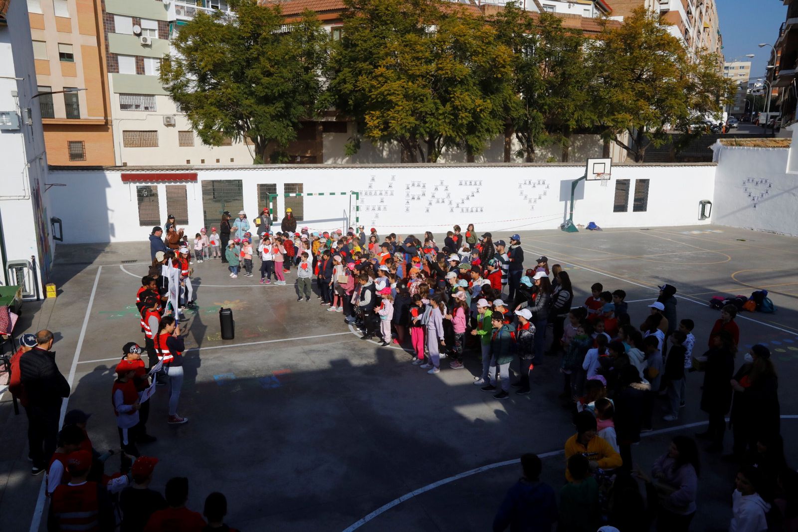 Los colegios de Córdoba celebran el Día de la Paz, en imágenes