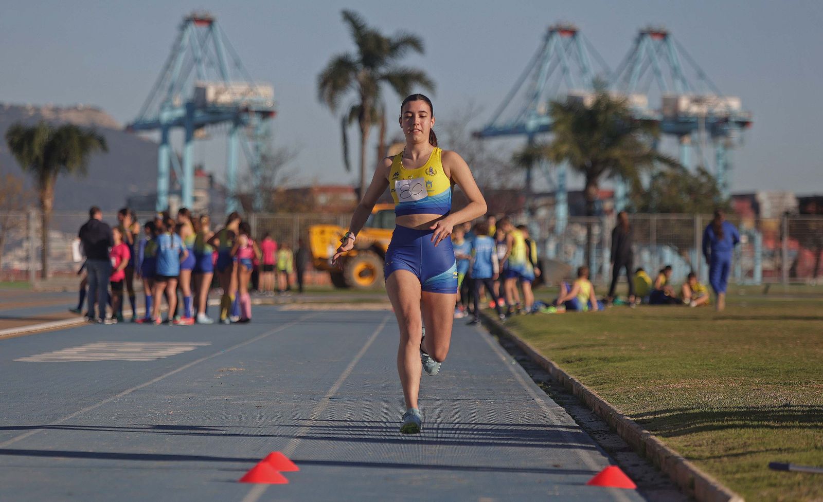 Fotos de la final de los Juegos Municipales de Atletismo en Algeciras