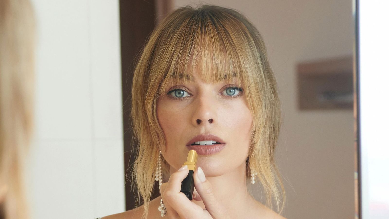 margot-robbie-oscars-2021-7718