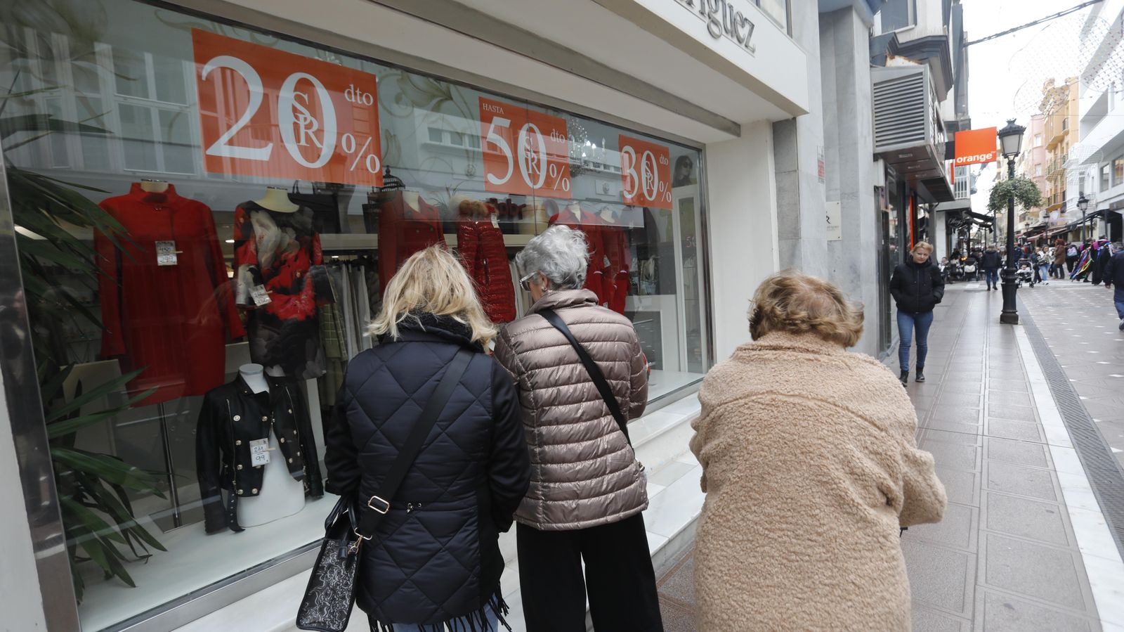 Las fotos del Outlet este sábado en La Línea