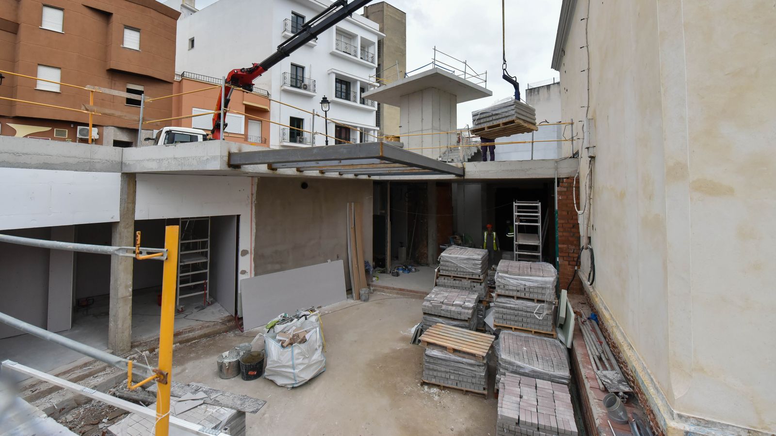 Las obras del centro Paco de Lucía , en imagenes