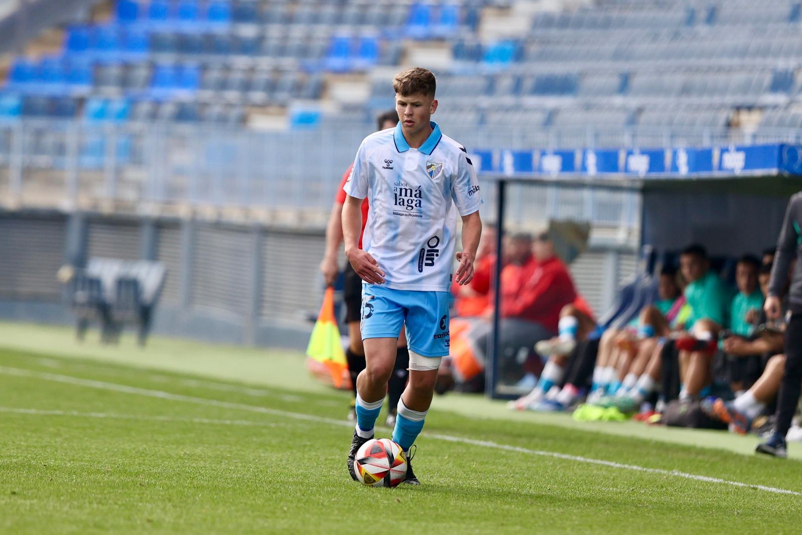 El Atlético Malagueño salva un punto ante el Huétor Vega