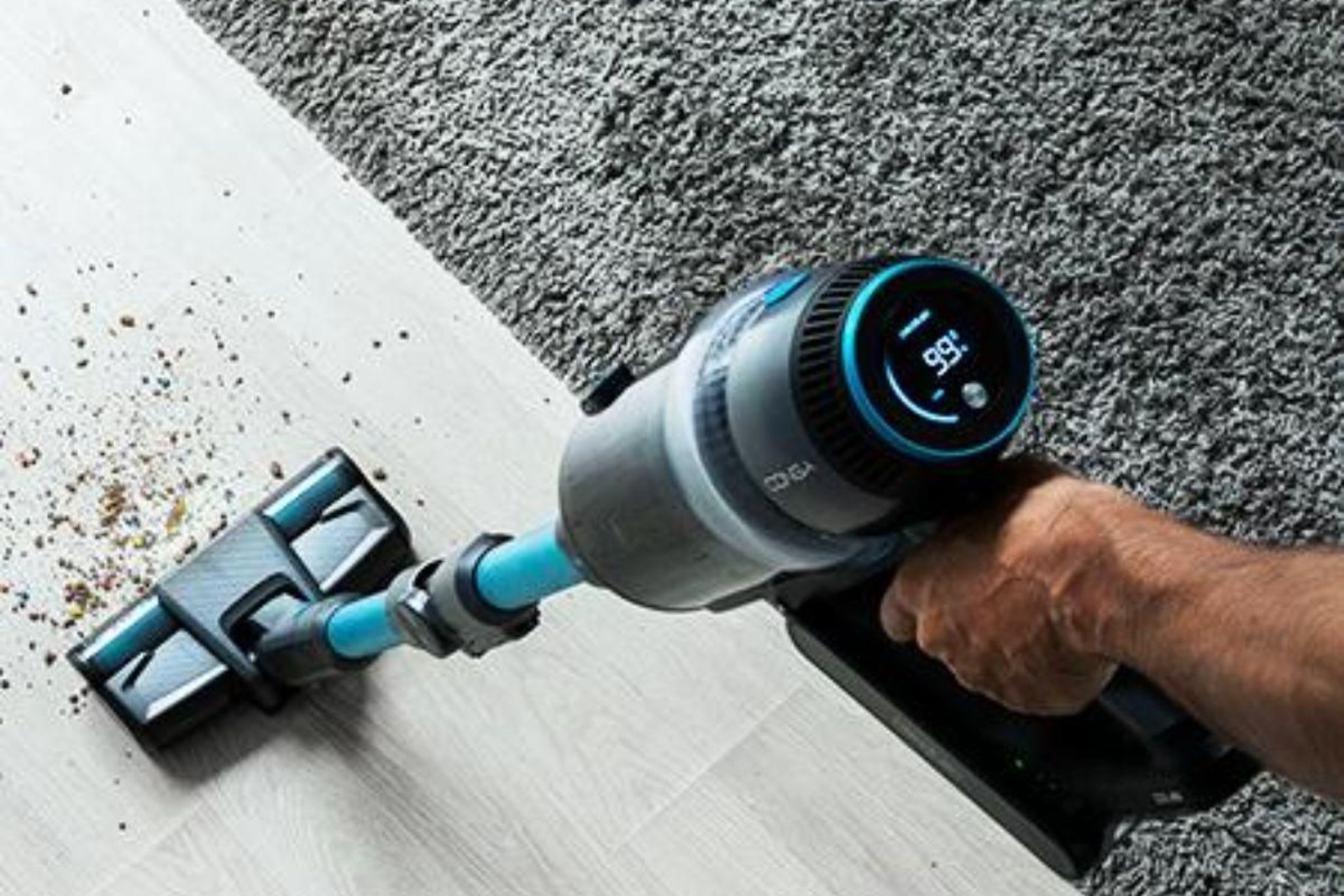 Haz más sencilla la limpieza de tu hogar con este aspirador sin cables Cecotec: ¡ahora por menos de 160€!