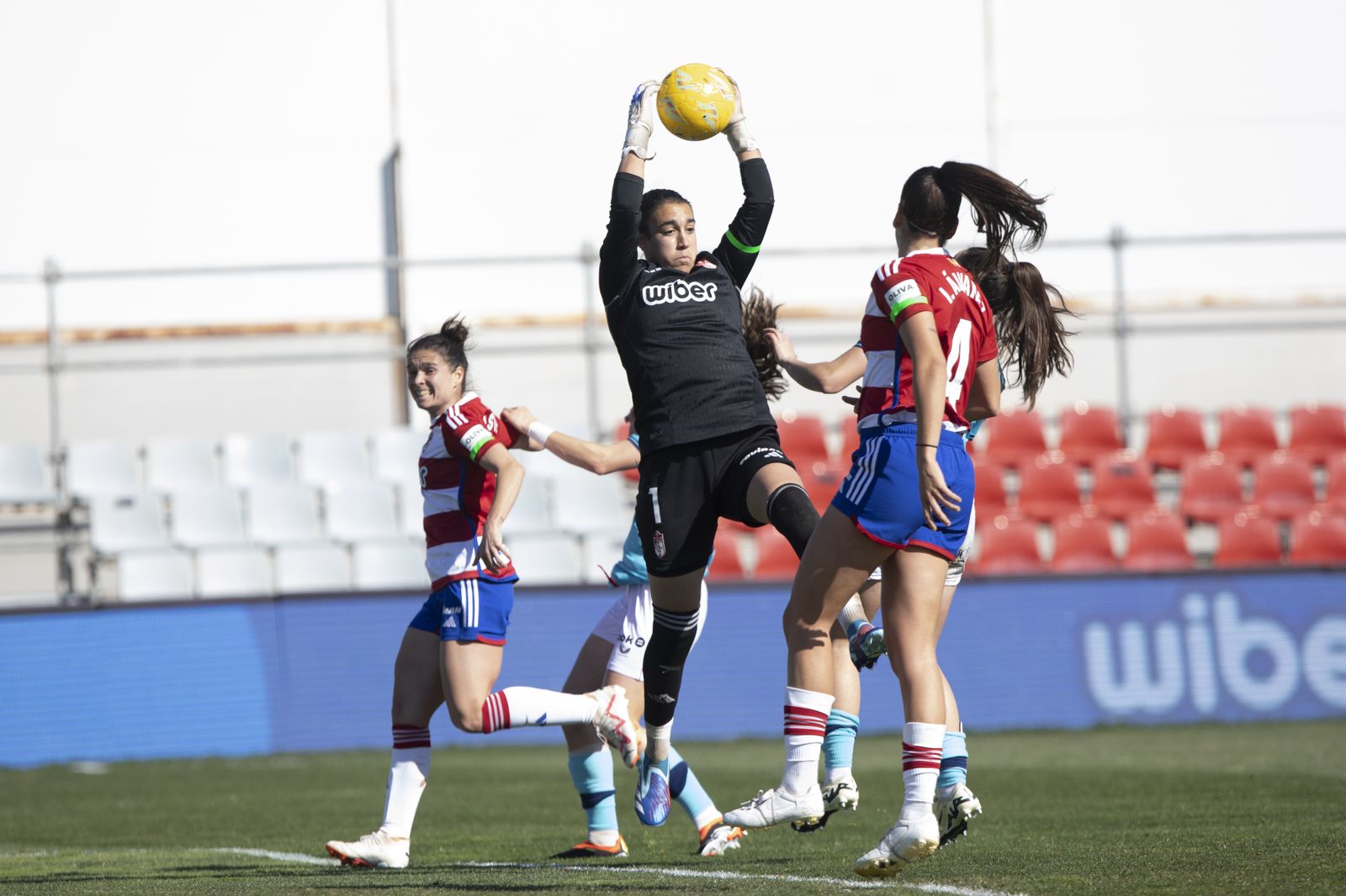 Las mejores imágenes de la victoria del Granada frente al Athletic