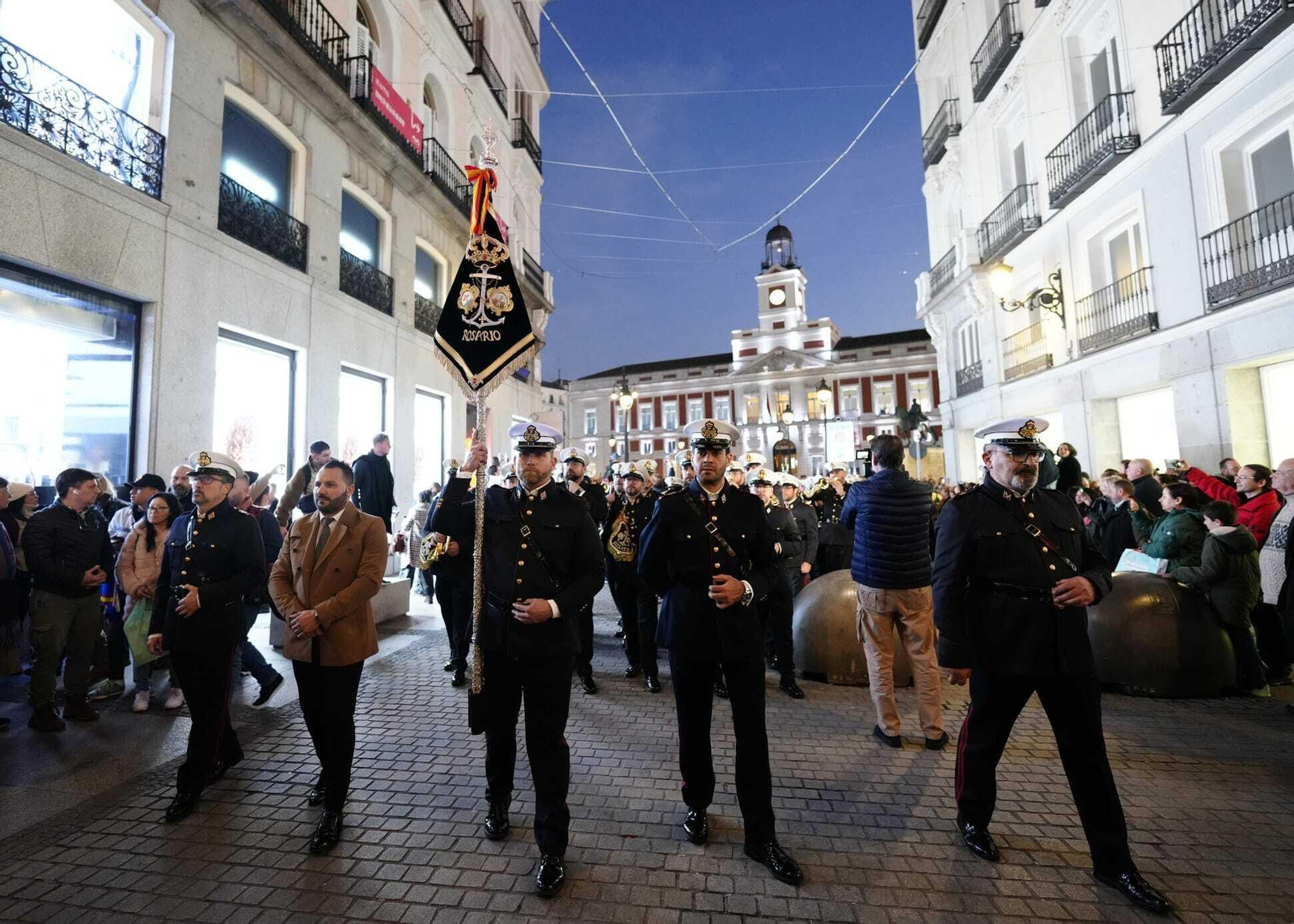 La Banda del Rosario actúa en el centro de Madrid