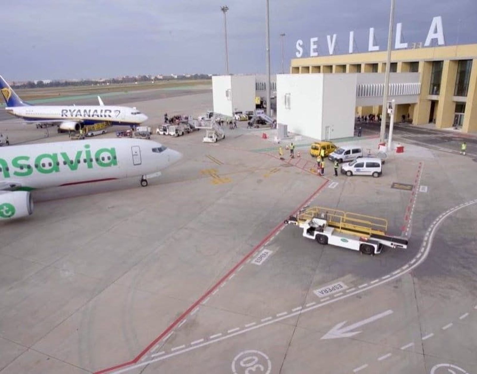 El vuelo Sevilla-Madrid se ha convertido en protagonista de la actualidad política.