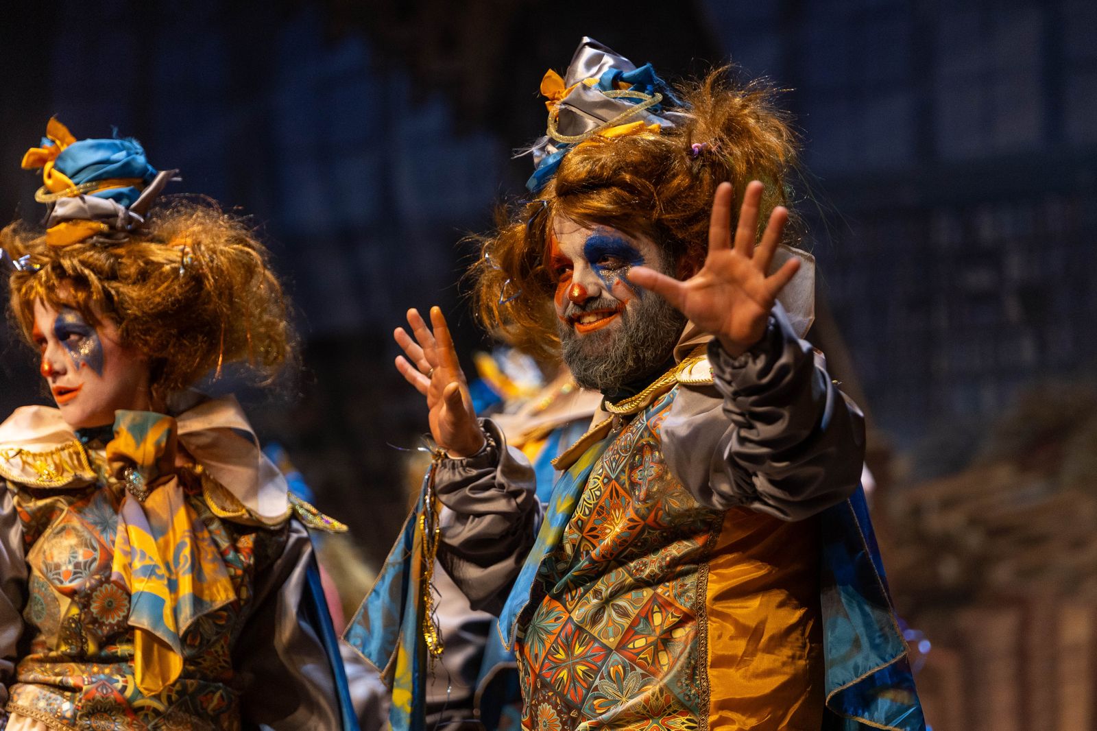 Imágenes de la actuación de la comparsa  de  Dos Hermanas "Feberillo el loco" en el Carnaval Colombino