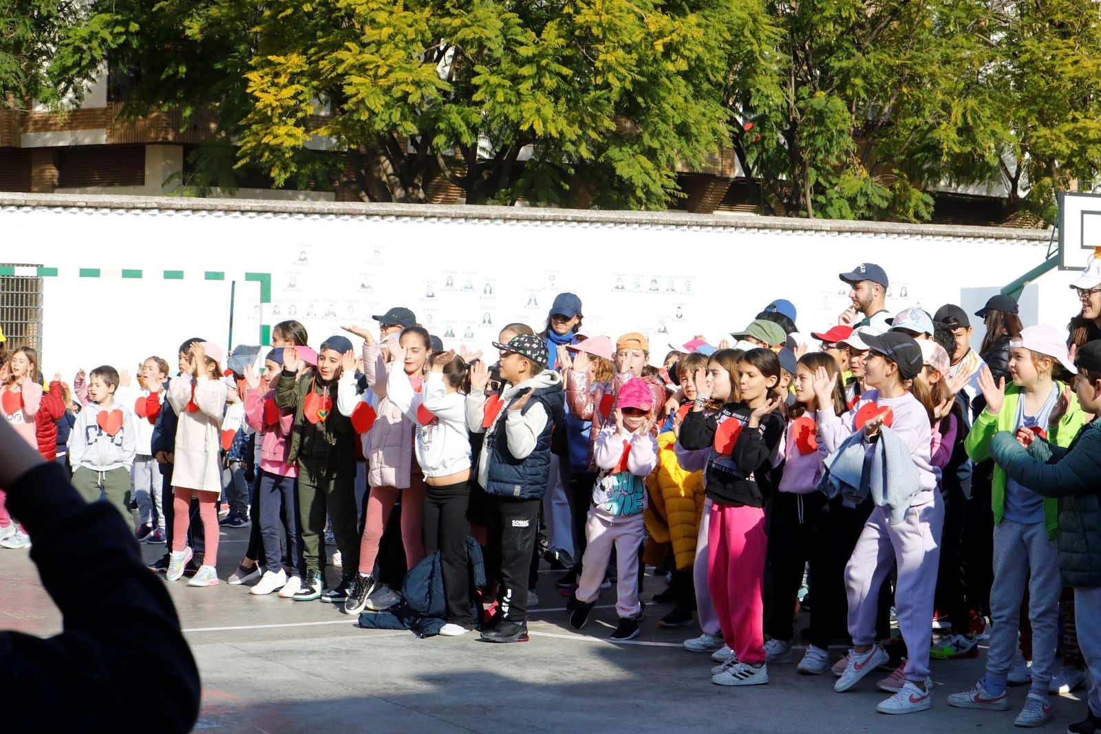 Los colegios de Córdoba celebran el Día de la Paz, en imágenes