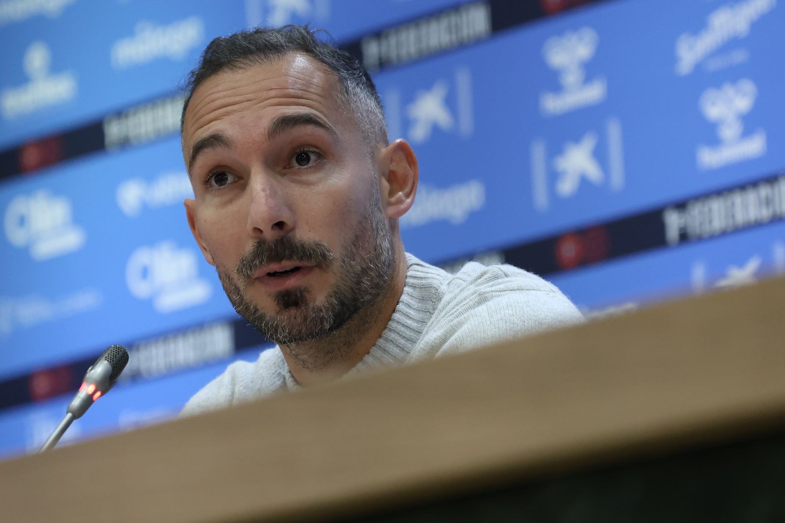 La presentación de David Ferreiro, en fotos