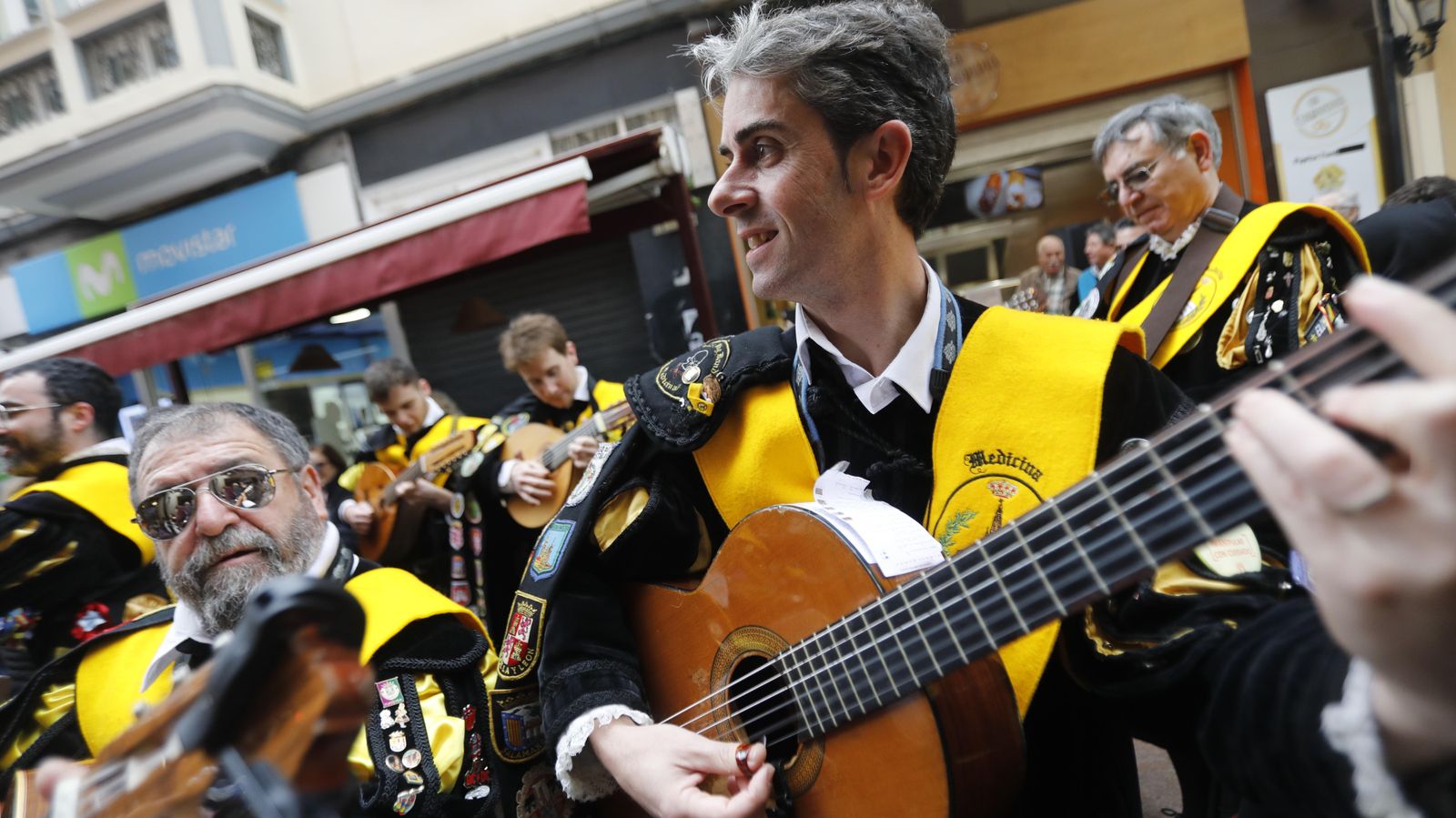 Las fotos del Pasacalles de Tunas en La Línea