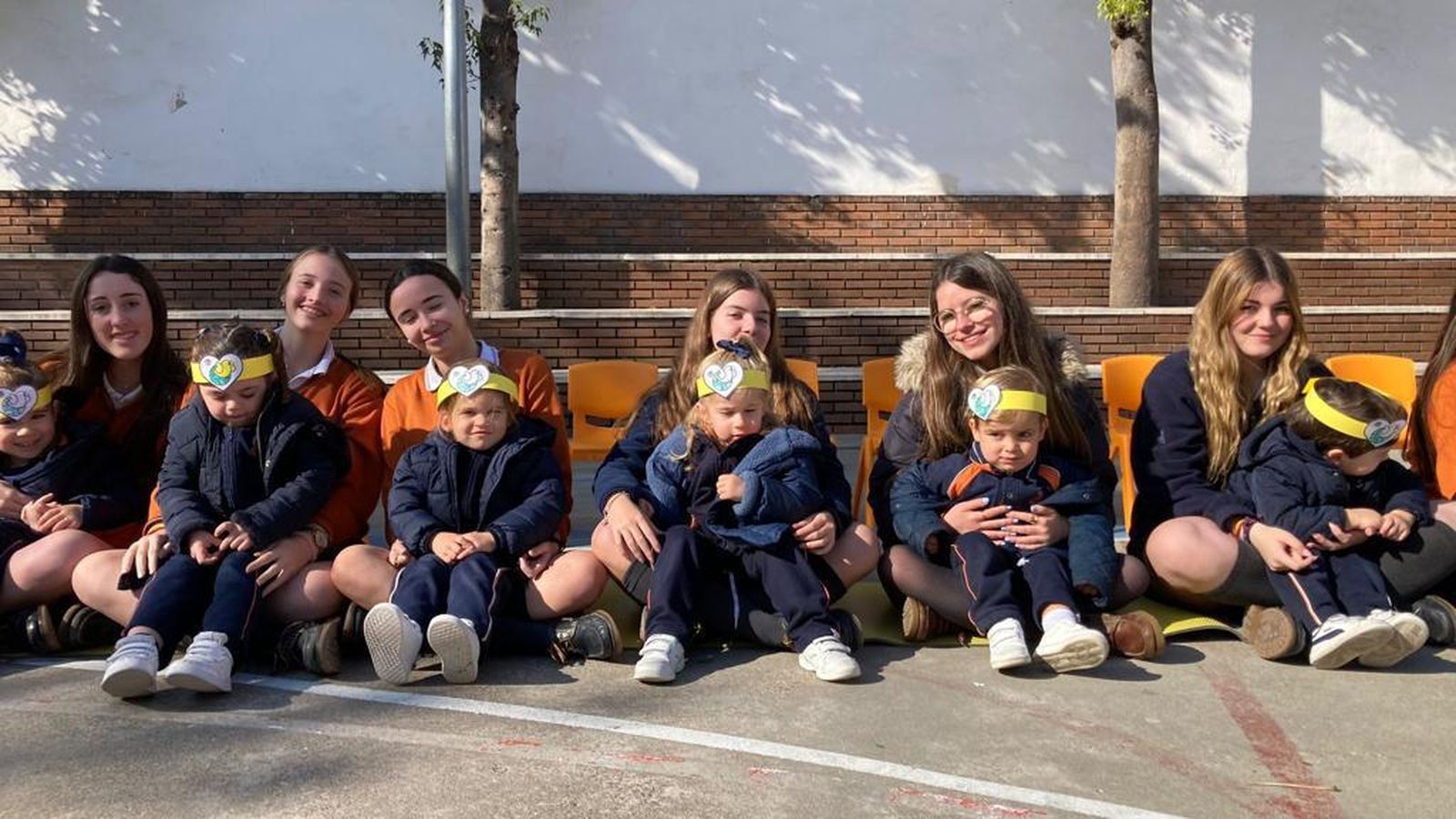 Los colegios de Córdoba celebran el Día de la Paz, en imágenes