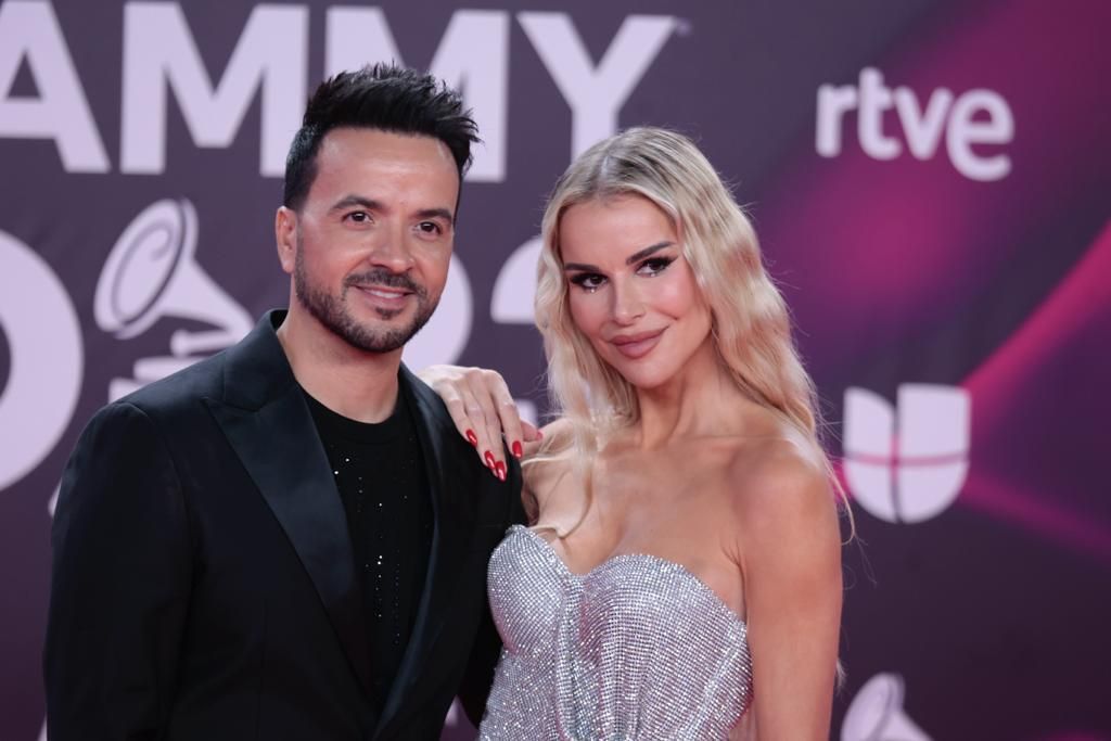 La alfombra roja de la gala de los Grammy Latinos 2023 en Sevilla, en imágenes