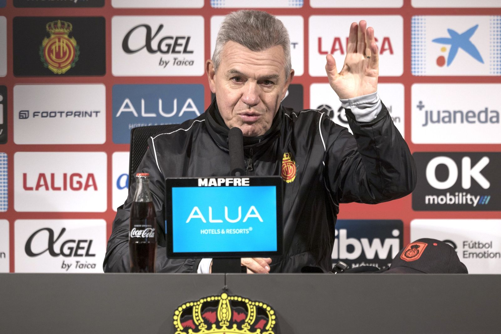 Javier Aguirre, en rueda de prensa.