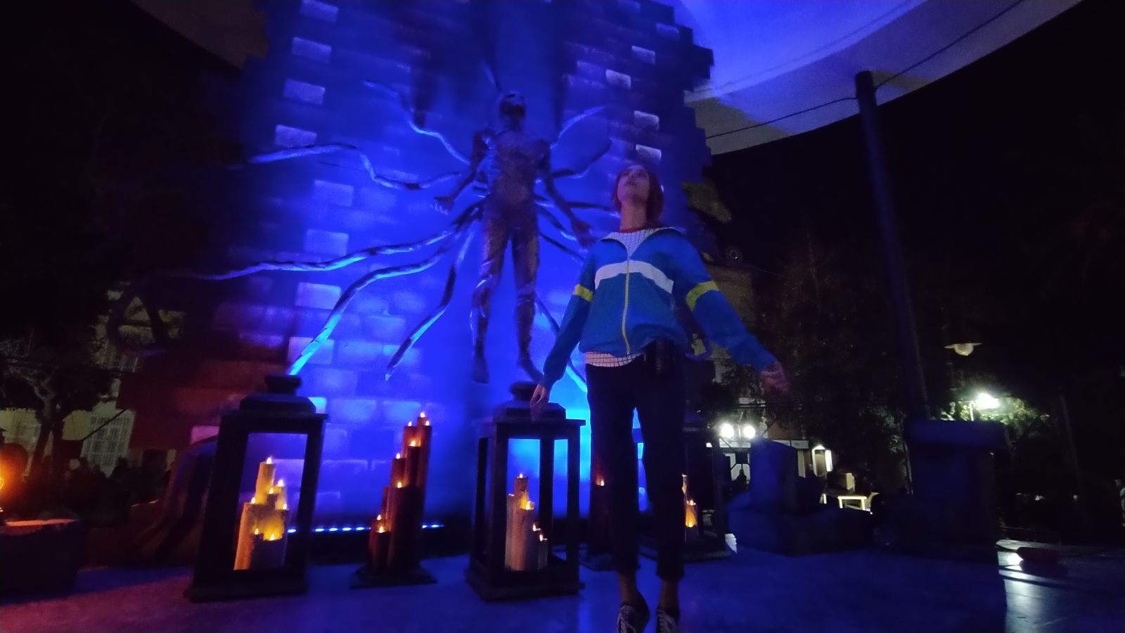 Recreación de la serie Stranger Things en el Halloween de San Fernando.