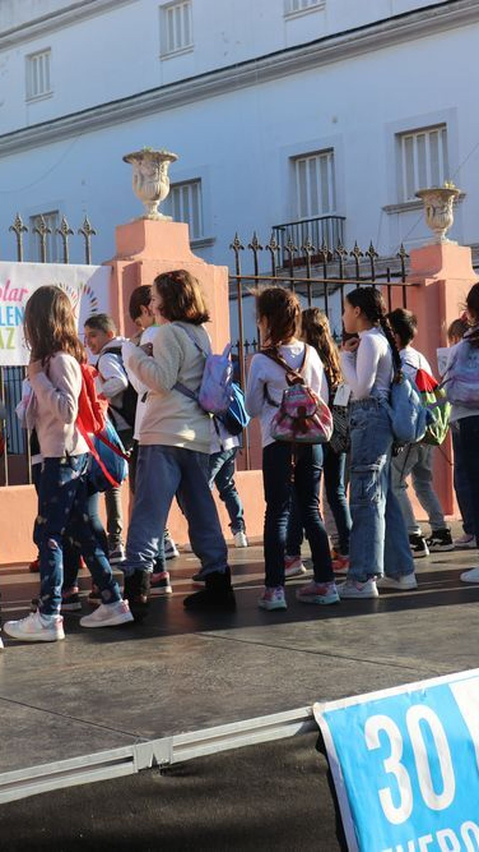 Acto por la paz en la Plaza de Jesús