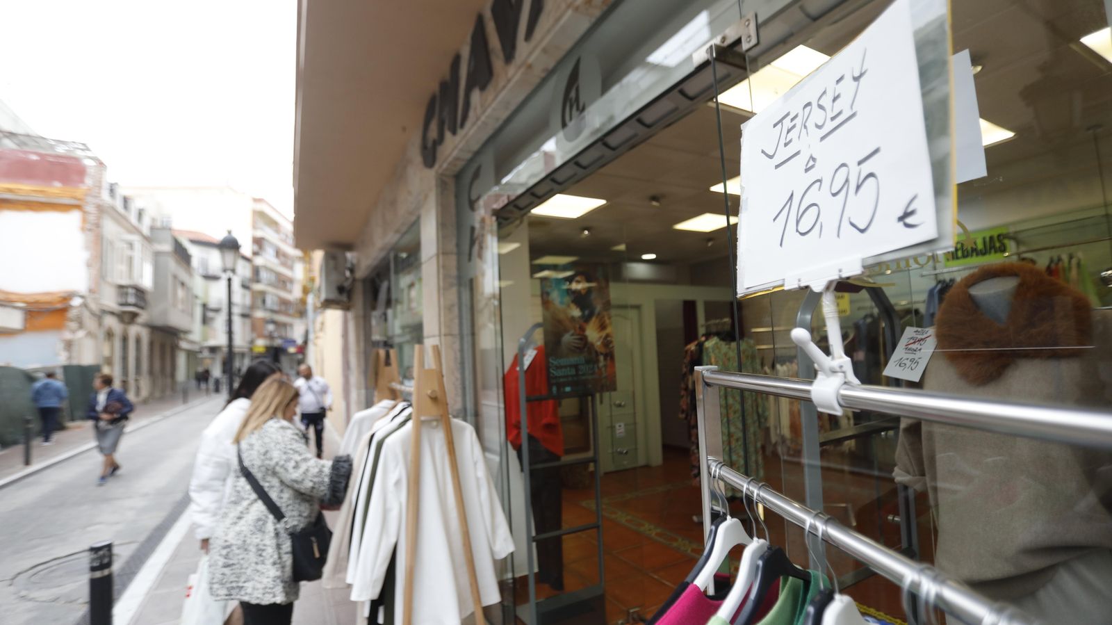 Las fotos del Outlet este sábado en La Línea