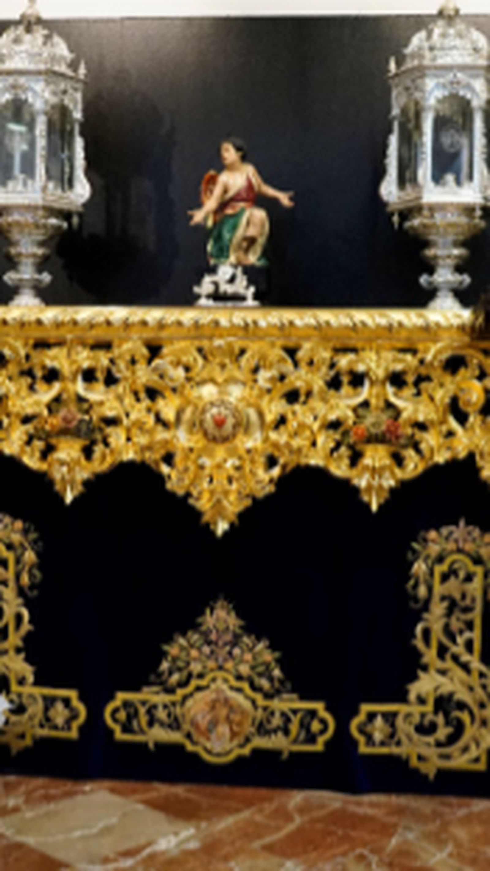 Frontal del canasto del paso