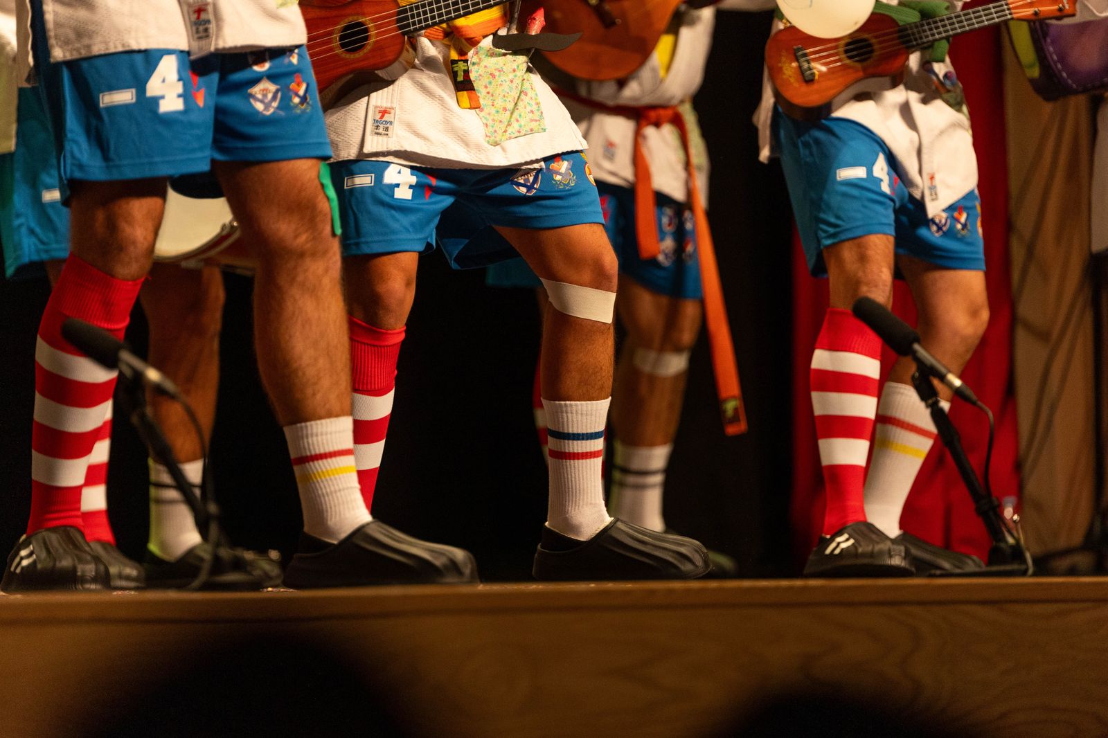 Imágenes de la actuación de la murga de Ayamonte "Ni Messi, ni Picasso, papá harme caso" en el Carnaval Colombino