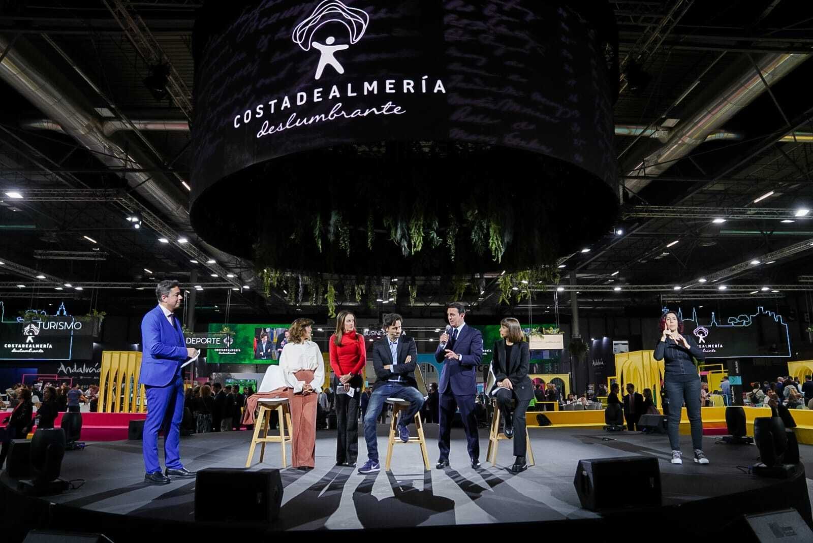 Presentación de ‘Paisajes del Cine' de Costa de Almería.