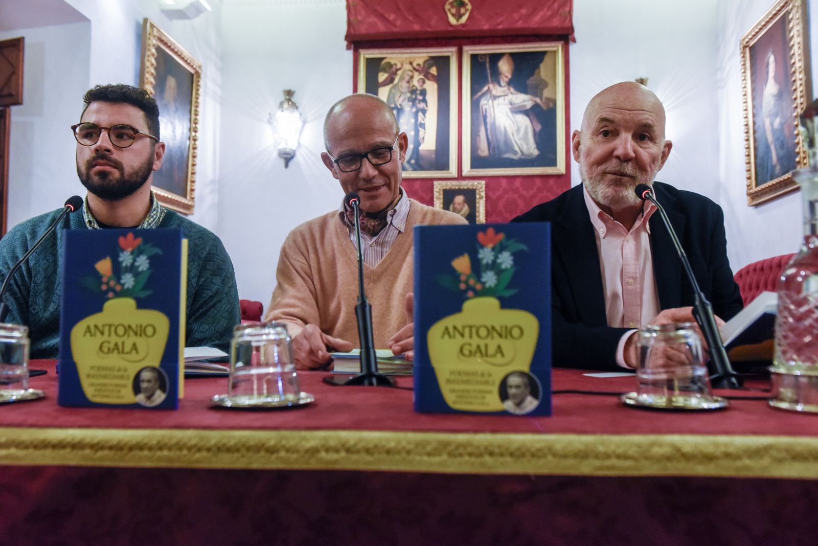 Pedro J. Plaza, Luis Cárdenas y Jesús Vigorra, durante la presentación del libro