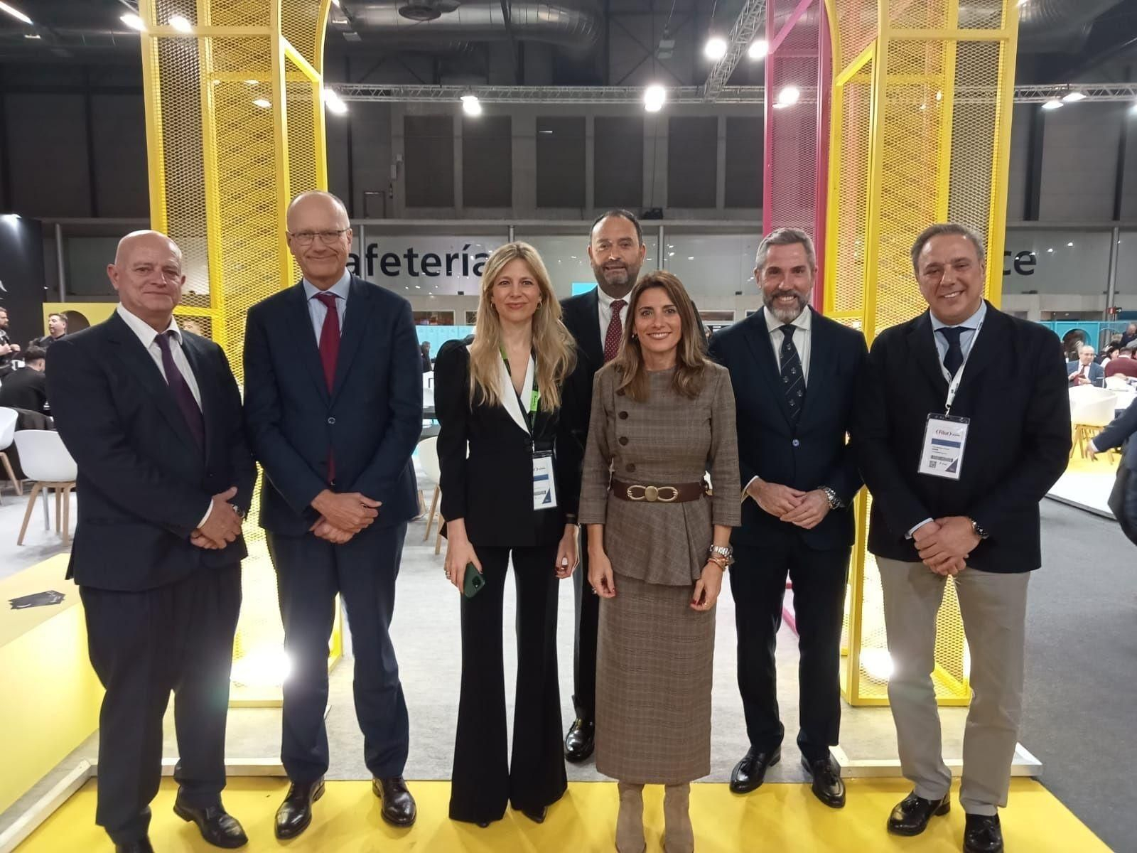 La alcaldesa de Mijas, Ana Mata, encabezando la delegación del municipio en Fitur.