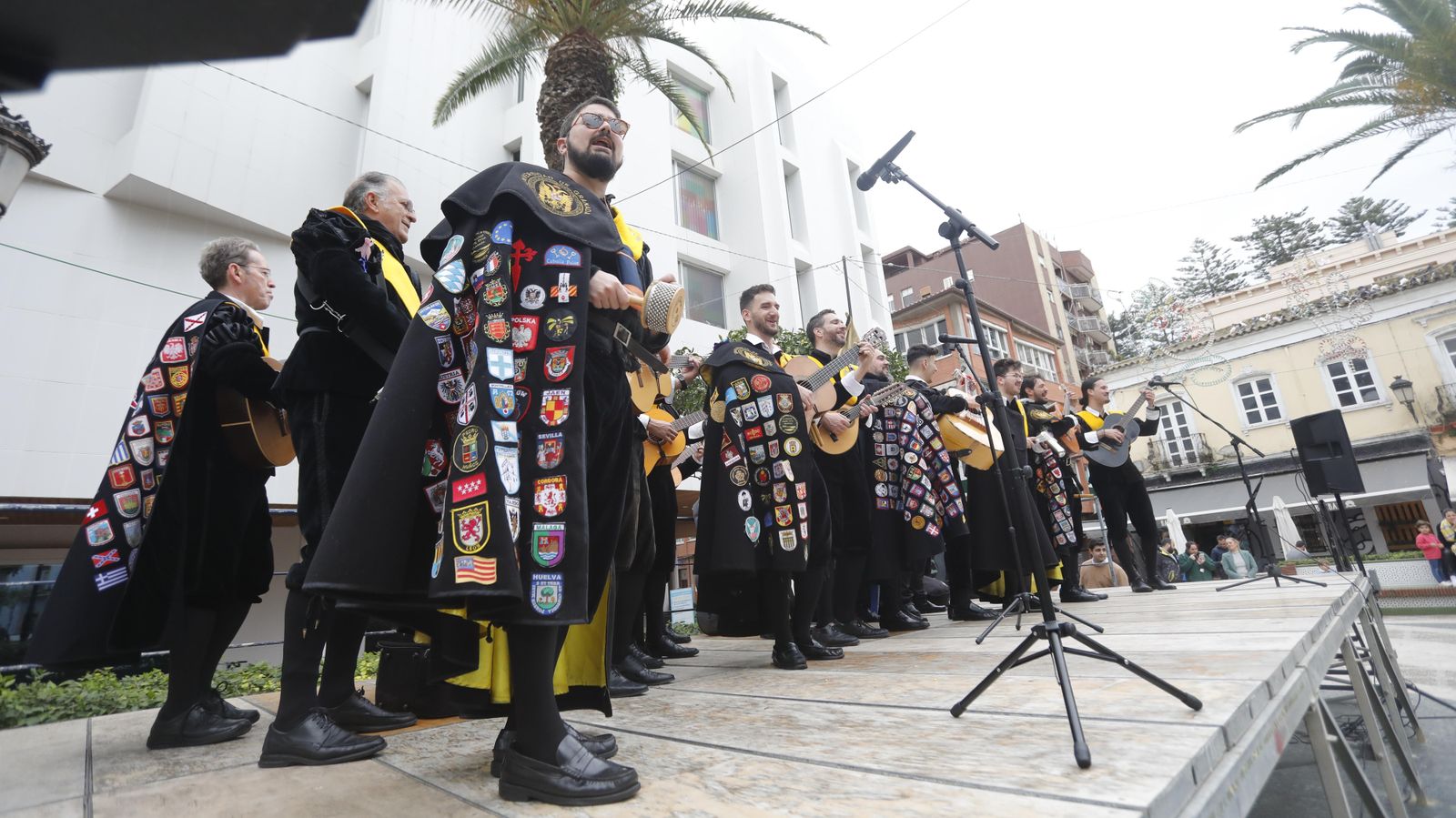 Las fotos del Pasacalles de Tunas en La Línea