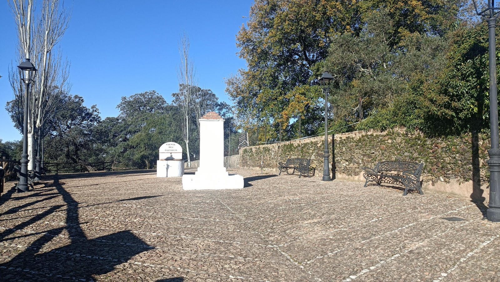 Fuente del Calvario, en Robledo del Castaño.
