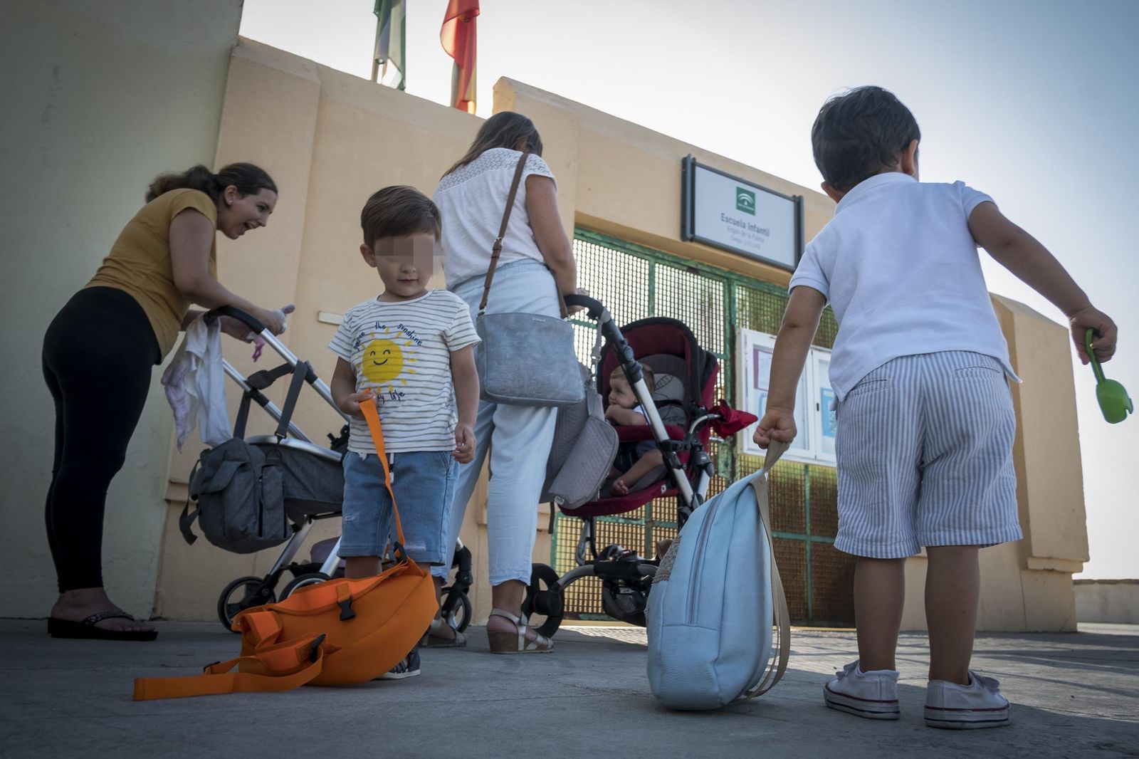 Acceso a una escuela infantil en una imagen de archivo.