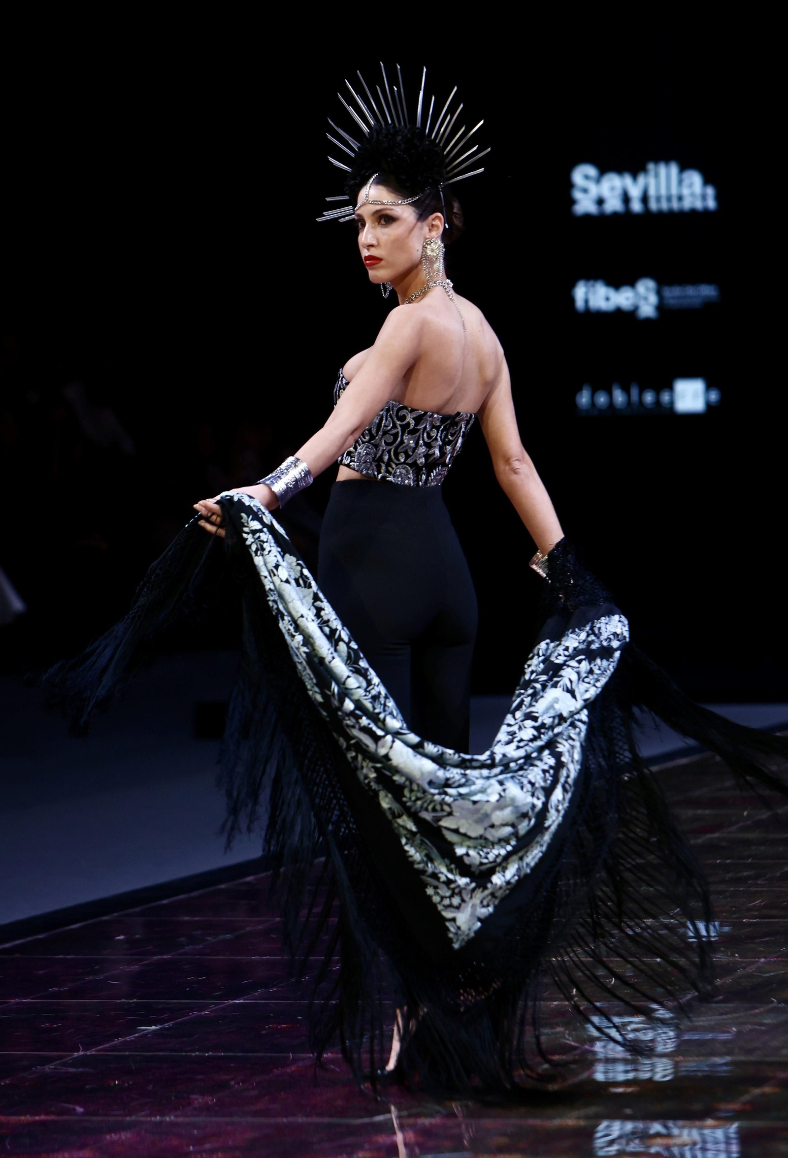 Desfile de Javier del Álamo en SIMOF 2024, todas las fotos