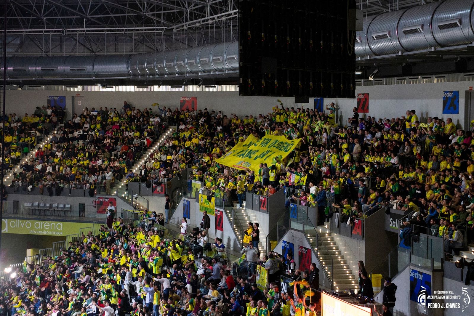 La Marea Amarilla sigue asombrando.