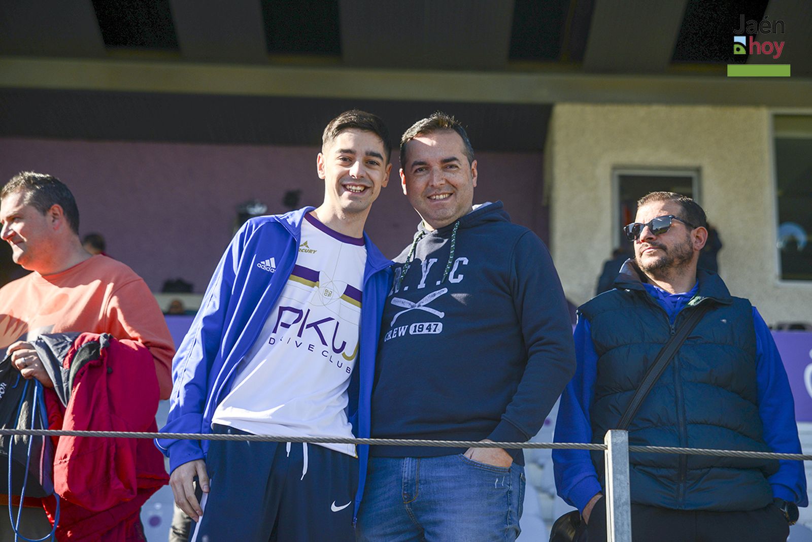 Búscate en la victoria del Real Jaén con la que asciende a la segunda plaza