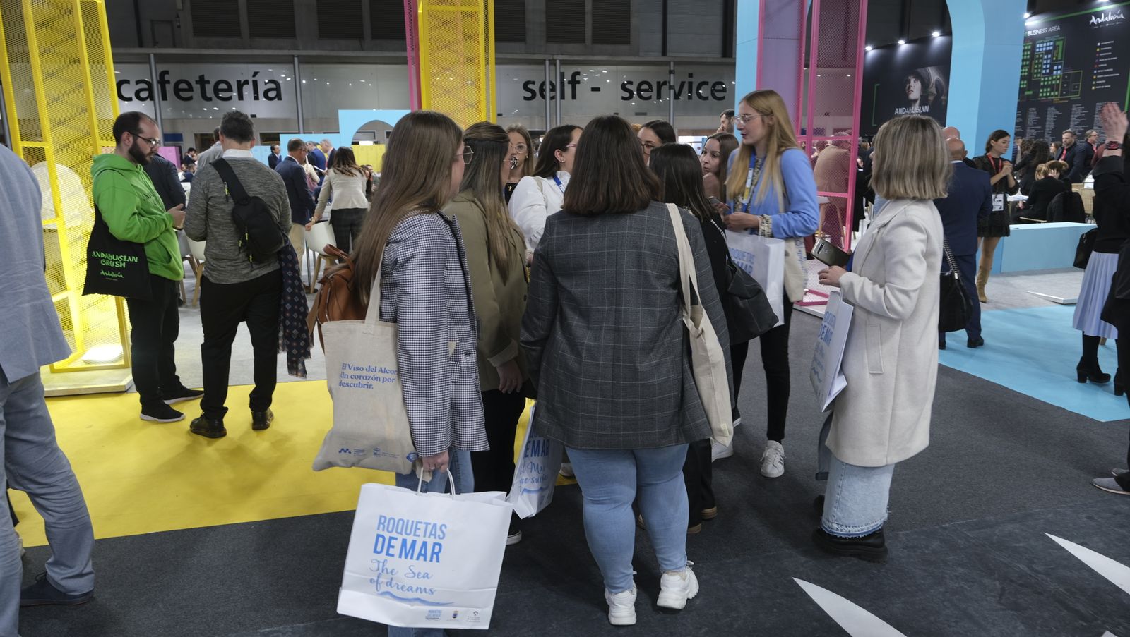 El pabellón de Andalucía en FITUR 2024, en imágenes